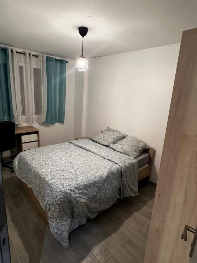 Superbe T3 Climatise Avec Balcon Parking Public Gratuit Appartamento Marsiglia Esterno foto